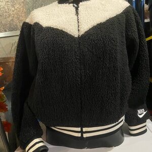 Nike fuzzy Jacket Size S